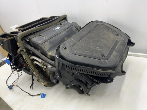 Nagrzewnica Audi A8 D3 02-10r. elektryczna dodatkowa grzałka w nagrzewnicy wentylator kompletna 4e0820003h