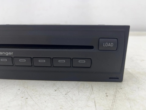 Radio Audi A8 D3 A6 C6 02-10r. zmieniarka płyt CD 4e0035111