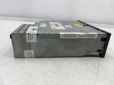 Radio Audi A8 D3 A6 C6 02-10r. zmieniarka płyt CD 4e0035111