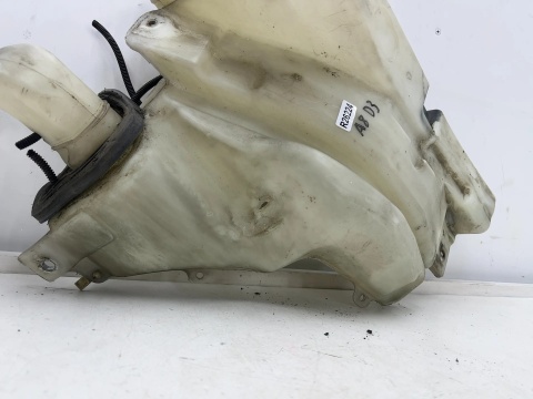Zbiorniczek spryskiwaczy Audi A8 D3 02-10r. zbiornik dwie pompki 4e0955453h
