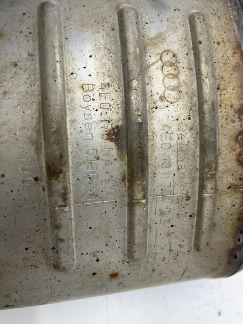 Katalizator Audi A8 D3 02-10r. 3.0 TDI diesel DPF Filtr cząstek stałych oryginalny pełny nie wybity 4e0131701de