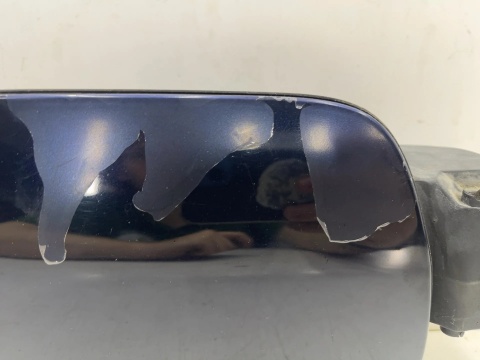 Klapka wlewu paliwa Audi A8 D3 02-10r. 4e0809857e
