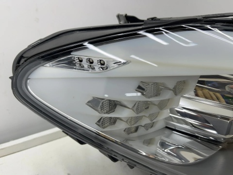 Lampa reflektor BMW 5 F10 F11 10-13r. PRAWA przednia Bi-XENON oryginalna EUROPA nieskrętna prawy przód 7203246