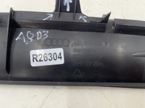 Podszybie Audi A8 D3 02-10r. górne uszczelka Europa 4e1819403f