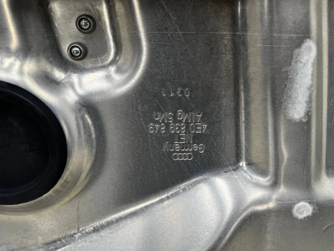 Drzwi Audi A8 D3 02-09r. lewe tylne lewy tył 4E0833419F LZ5D