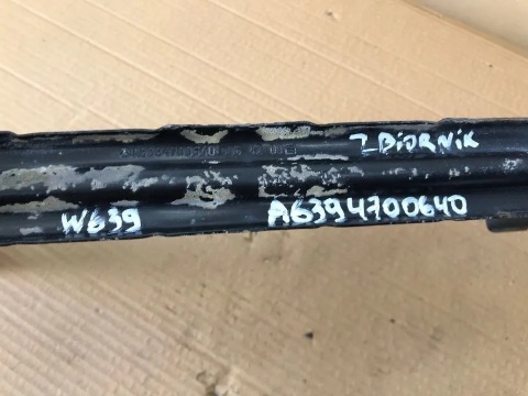 Mocowanie zbiornika Mercedes W639 Vito 03-14r. obejma uchwyt baku komplet
