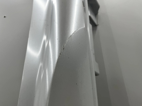Nakładka progu Lexus LC 17r.- prawa zewnętrzna listwa progowa oryginalna 75853-11020