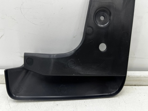 Chlapacze Toyota Corolla E21 18r.- lewa przednia osłona błotnika lewy przód 76622-02230