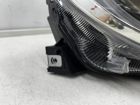 Lampa reflektor Fiat 500 LIFT 15-24r. PRAWA przednia soczewka H7 prawy przód Europa oryginalna 52088871