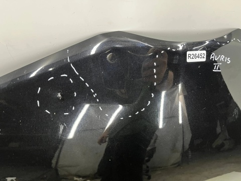 Maska Toyota Auris E18 2 II 12-18r. pokrywa silnika