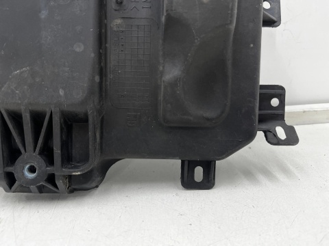 Podstawa akumulatora Opel Zafira B Astra H 05-14r. obudowa 13234223