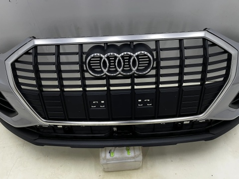 Zderzak przedni Audi Q3 2 II 18-25r. przód 4XPDC 83A807437