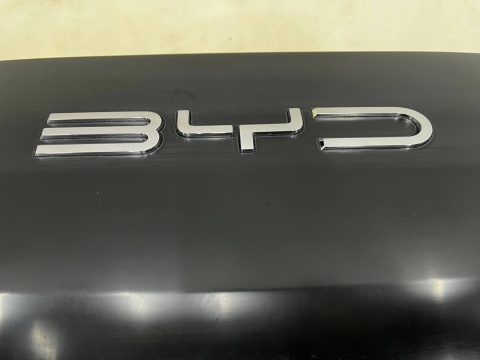 Zderzak przedni BYD Seal U Song Plus 23r. PDC nowy oryginalny SA3HK-2803138 przód