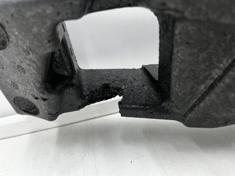 Absorber zderzaka Toyota Aygo X 25r.- przednie wzmocnienie styropian pianka przód 52611-0H040