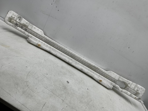 Absorber zderzaka Toyota Yaris 3 III P13 11-20r. przednie wzmocnienie styropian pianka przód 52611-0d020