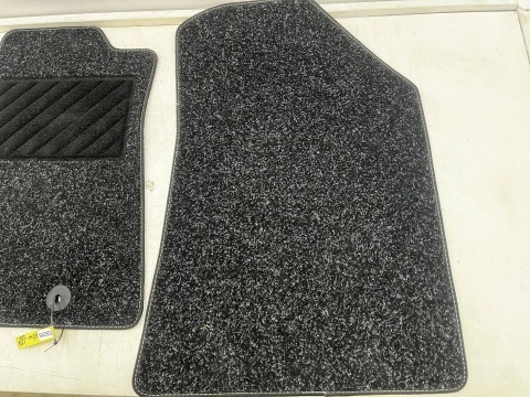 Dywaniki welurowe Hyundai i10 III 19r.- komplet przednich NOWYCH Oryginalnych dywaników welurowych wycieraczka k7141ade00