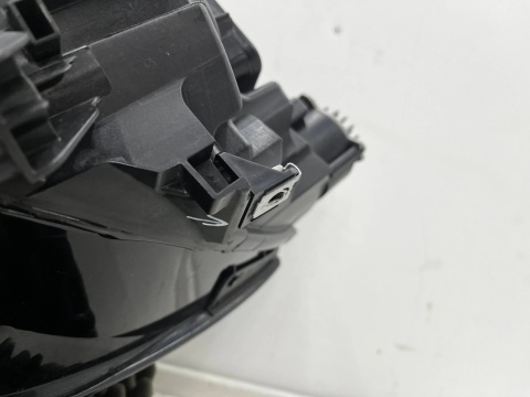 Lampa reflektor VW Volkswagen ID.4 ID4 ID.5 ID5 20r.- prawa przednia FULL LED Matrix IQ.Light 11b941036h