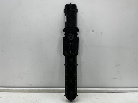 Wkład lampy VW Crafter 1 I 06-16r. listwa oprawa żarówek lewy prawy tył 2e0945257