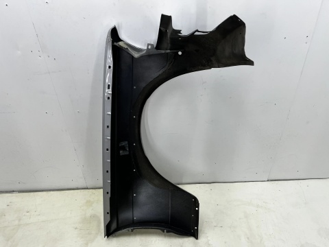 Błotnik Mercedes W123 75-86r. lewy przedni lewy przód zamiennik