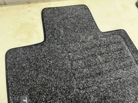 Dywaniki welurowe Hyundai Tucson 4 IV NX4E 20r.- komplet NOWYCH Oryginalnych dywaników welurowych wycieraczka cz141ade00