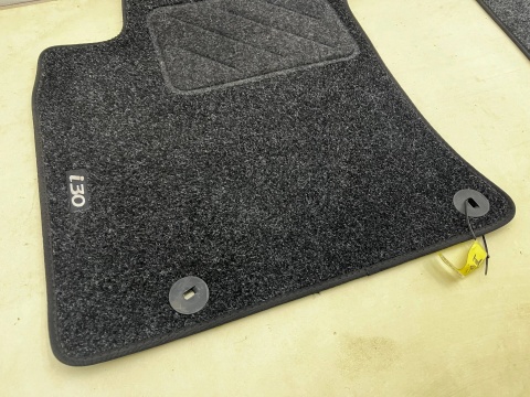 Dywaniki welurowe Hyundai i30 III PD 16r.- komplet NOWYCH Oryginalnych dywaników welurowych wycieraczka g4141ade00