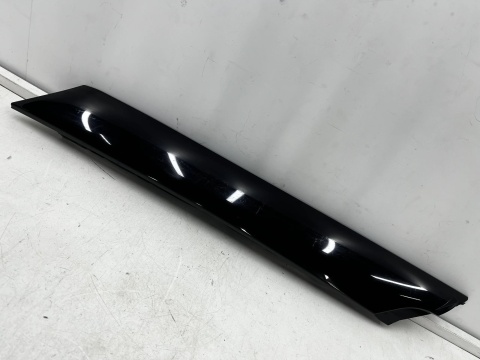 Listwa Mini Clubman F54 15-24r. prawa przednia osłona słupka A szyby przedniej prawy przód 7344184