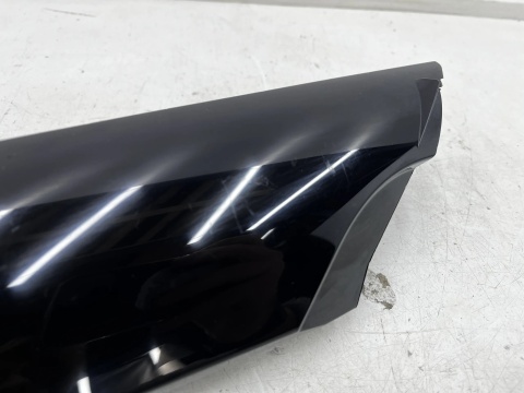 Listwa Mini Clubman F54 15-24r. prawa przednia osłona słupka A szyby przedniej prawy przód 7344184