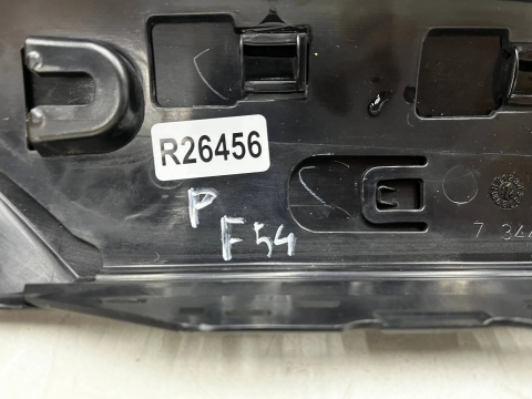 Listwa Mini Clubman F54 15-24r. prawa przednia osłona słupka A szyby przedniej prawy przód 7344184