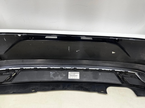Zderzak tylny VW Polo 6 VI 17-20r. Przedlift tył 4XPDC 2G6807421
