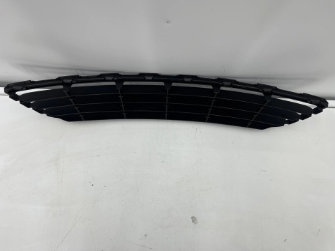 Atrapa Suzuki Swift 5 V 10-13r. NOWY grill przednia DOLNA maskownica kratka