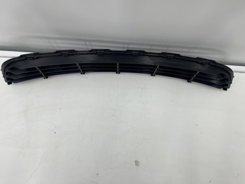 Atrapa Suzuki Swift 5 V 10-13r. NOWY grill przednia DOLNA maskownica kratka