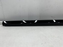 Listwa BMW 4 G22 Coupe M4 G82 20r.- prawa przednia uszczelka drzwi zgarniająca Shadowline zewnętrzna 7482750