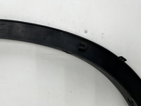 Listwa BMW X5 E70 06-13r. PRAWY tylny rant nadkola nakładka błotnika prawy tył 7158426