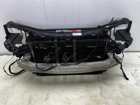 Pas przedni Audi A8 D3 02-10r. 3.0 TDI V6 Diesel kompletny z chłodnicą wody belka wzmocnienie osłona wentylatory