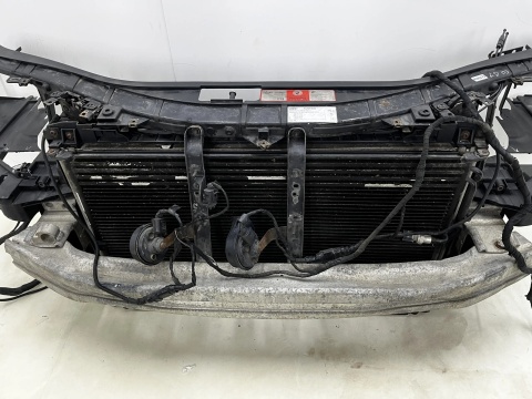 Pas przedni Audi A8 D3 02-10r. 3.0 TDI V6 Diesel kompletny z chłodnicą wody belka wzmocnienie osłona wentylatory