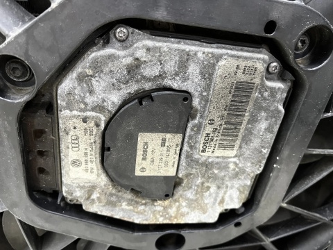 Pas przedni Audi A8 D3 02-10r. 3.0 TDI V6 Diesel kompletny z chłodnicą wody belka wzmocnienie osłona wentylatory