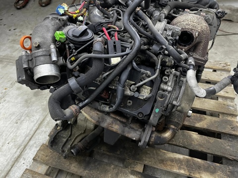 Silnik Audi A8 D3 A4 B7 A6 C6 Q7 4L 02-15r. 3.0 TDI V6 Diesel 233km kod ASB KOMPLETNY z wtryskami turbiną