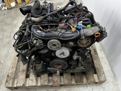 Silnik Audi A8 D3 A4 B7 A6 C6 Q7 4L 02-15r. 3.0 TDI V6 Diesel 233km kod ASB KOMPLETNY z wtryskami turbiną