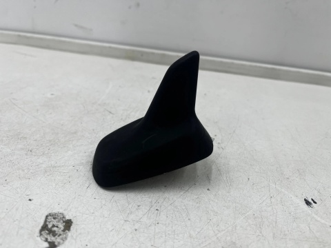 Antena Audi A8 D3 08-17r. bat radia na dach 4e0035003p