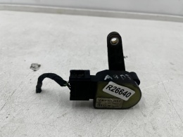 Czujnik poziomowania świateł Audi A8 D3 02-10r. prawy przód ksenonów lamp 4e0941285f