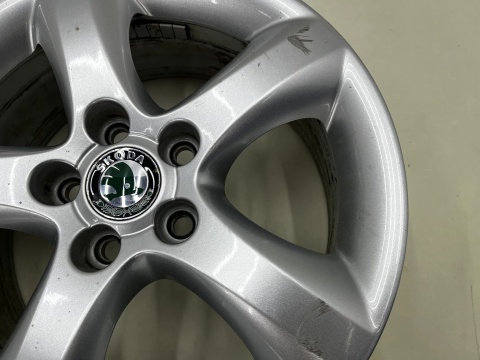 Felgi aluminiowe Skoda Fabia 2 II Roomster Praktik Ibiza Polo Fox 07-14r. r15 cali 6jx15 ET43 5x100 felgi KOMPLET 6j0601025a