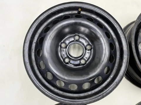 Felgi stalowe VW Golf Touran Caddy Octavia Leon 6jx15 5x112 ET47 CH 57,1 15 cali ORYGINALNE KOMPLET 1k0601027c