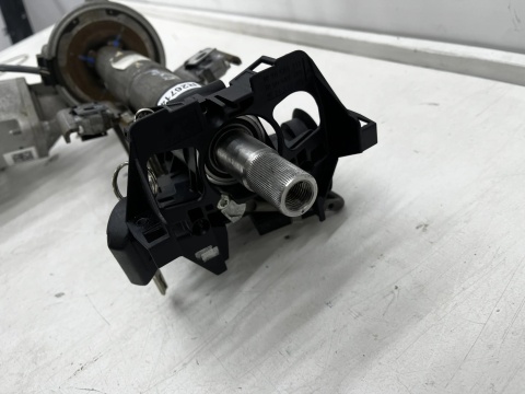 Kolumna kierownicy Opel Meriva A 03-10r. kluczyk wspomaganie kierownicy elektryczne Europa blokada 13153554 26101967 26108652