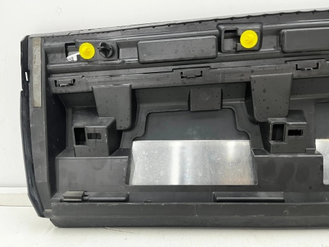 Listwa Audi Q8 e-tron Q8 e-tron Sportback 18r.- PRAWA tylna dolna nakładka drzwi prawy tył 4ke853970