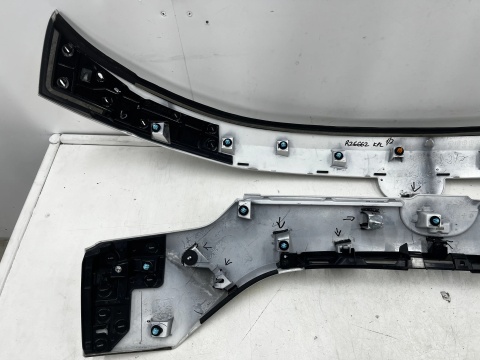 Listwa Mazda CX-5 II KB LIFT 21-24r. blenda nakładka górna i dolna klapy bagażnika KOMPLET kpf1-50851 kb7w-50811