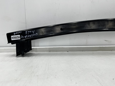 Belka zderzaka Skoda Octavia 4 IV 19r.- przednie dolne wzmocnienie chłodnic 5e3807093c