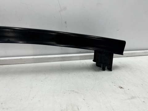 Belka zderzaka Skoda Octavia 4 IV 19r.- przednie dolne wzmocnienie chłodnic 5e3807093c