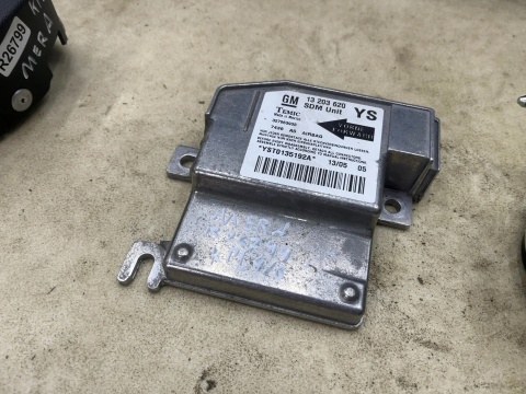 Deska rozdzielcza Opel Meriva A 03-10r. konsola poduszki powietrzne pasy