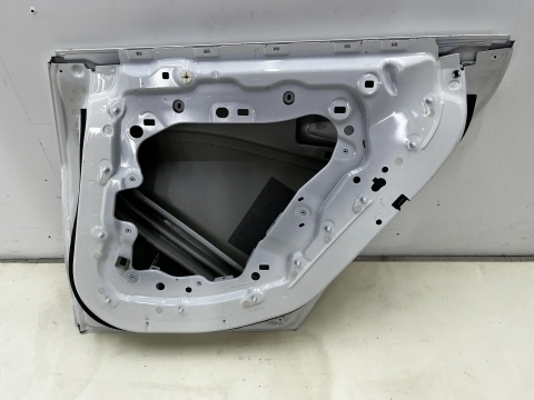 Drzwi BMW 4 i4 G26 Gran Coupe 21r.- prawe tylne prawy tył