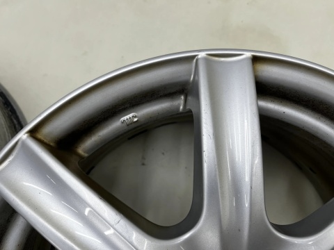 Felgi aluminiowe BMW F40 F44 F42 G20 G22 G26 r17 cali 7,5jx17 ET28 5x112 CH 66,6 felgi z czujnikami KOMPLET Rial Davos DO757